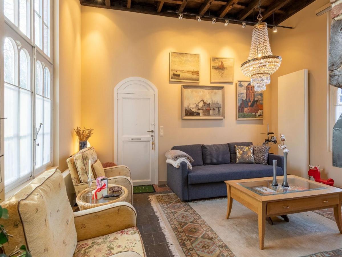 Apartment In Kruibeke At Wissekerke Castle Exterior photo